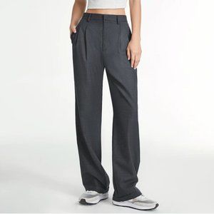 Commense Gray Airstream Straight Leg Pants in Medium